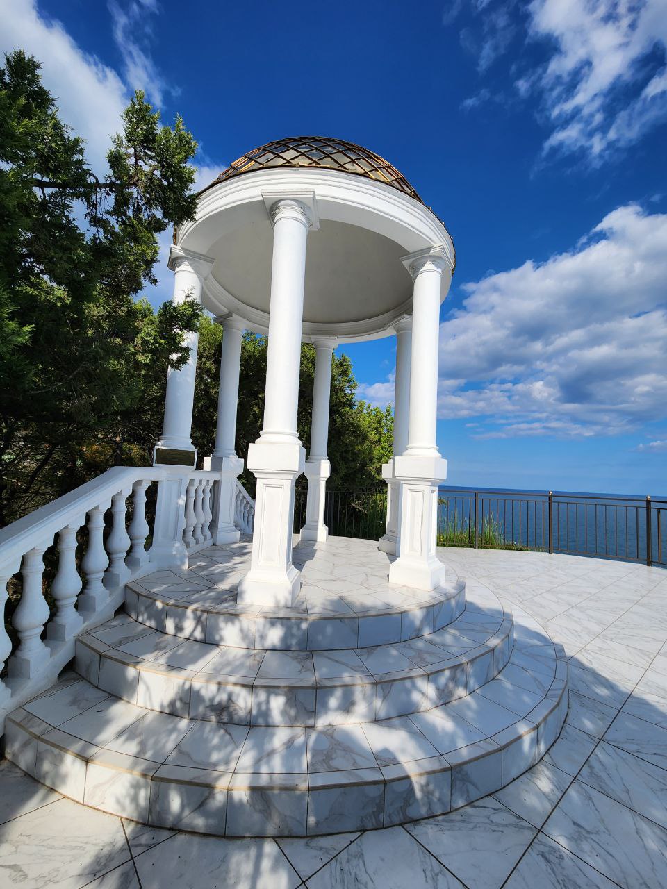 Парк «Монтедор» Отрадное (Ялта)