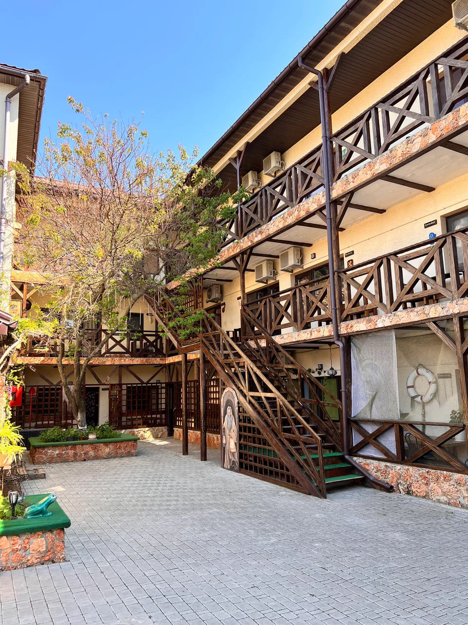 Гостиница Дом Дракона 