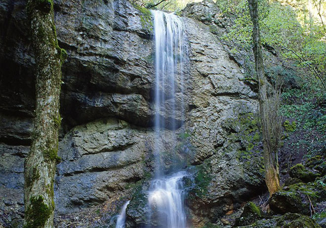 Водопад Суаткан или Тисовый